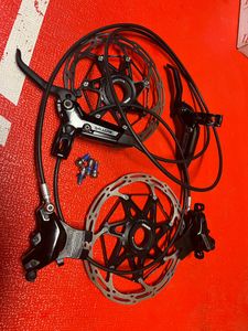 Freins Sram Motive Silver 4 pistons + disques neuf - 1
