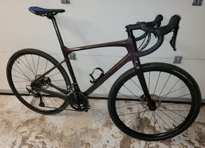 GIANT REVOLT ADVANCED 2 2021 - 1