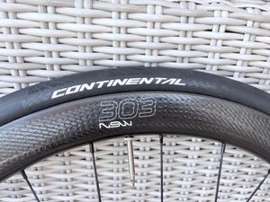 Échange Roue avant zipp 303 nsw disc - 1