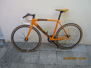  vélo de piste  - 1