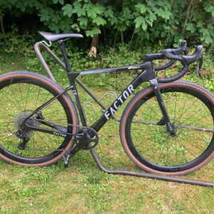 Factor LS 49cm 2023 - 1