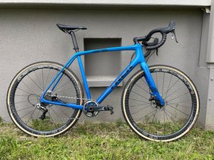 Trek Boone 5 cyclocross gravel - 1