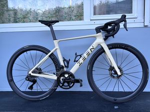 Vélo marque ZEEN ultralight taille S - 1