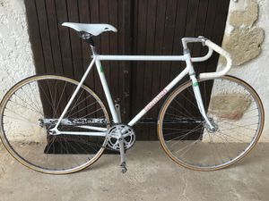 Vélo de piste bon état - 1
