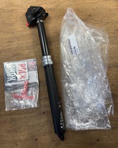 Tige de selle télescopique RockShox Reverb AXS - 1