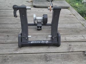 Home Trainer connecté Minoura - 1