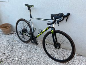 Scott Addict RC Pro - 1