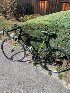 Vélo de route Cannondale Caad 12 shimano 105 2017 - 1