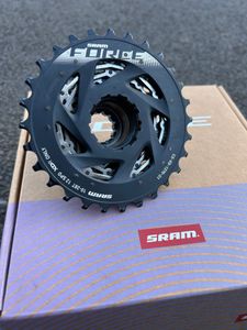 Cassette vélo route sram force 12 vitesses 10/28 - 1