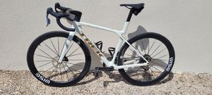 Trek Madone SLR 9 2025 T52 - 1
