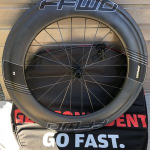 FFWD F9R carbone disc tubeless  (roue arrière) - 1