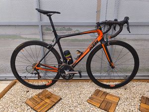 Ktm revelator - 1