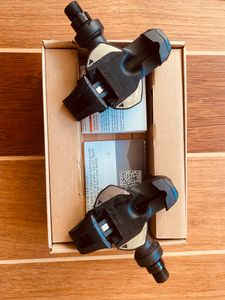 Pédales XPRO 10 Wide (QF 57mm) avec cales Free et ... - 1