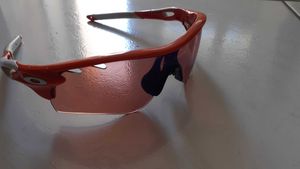 Paire de lunettes oakley patch look iridium - 1