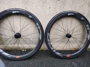 vends paire roues zipp 303 SW NEUVE - 1
