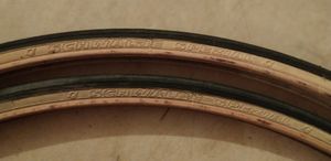 Pneus vintage Schwalbe Spézial 622x20 bi-color noi... - 1