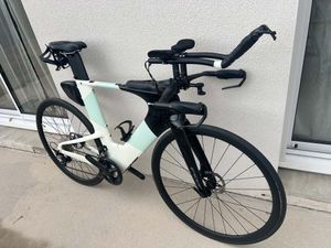 Felt IAX 2024 - 1