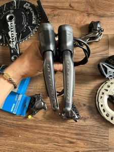 Shimano ULTEGRA ST-R8170 2x12v - 1