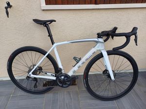 Trek emonda SL7 DI2 roue carbone - 1