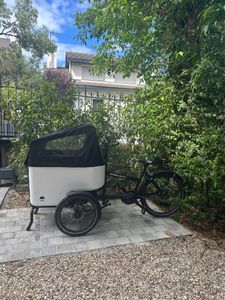 Vélo triporteur électrique Butchers & Bicycles MK1... - 1