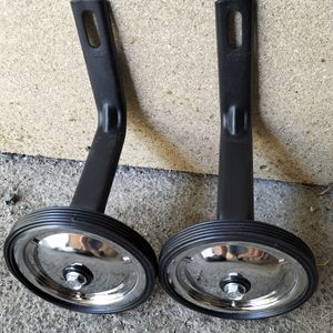Stabilisateurs pour vélo enfant 16 pouces - 1