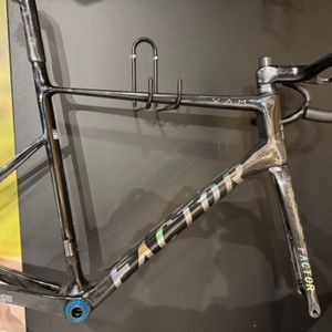 KIT CADRE FACTOR O2 VAM T56 Neked Chrome - 1