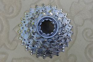 ♦ Cassette vélo de course / route Shimano 105 / 10... - 1