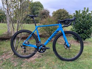 Canyon Ultimate CF SL 8 (Taille M)  - 1