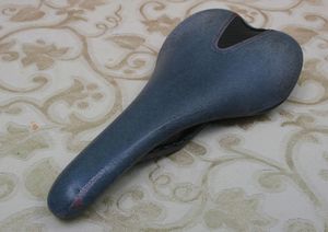 ♦ Selle vélo de course / Selle Italia SLR /Coque C... - 1