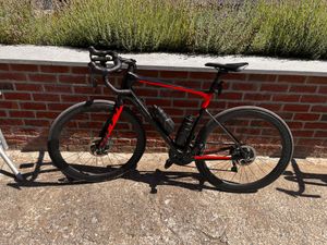 GIANT DEFY ADVANCED 1 HRD ML CARBON / PURE RED – U... - 1