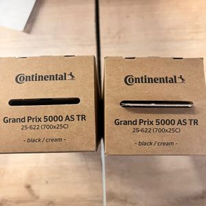 2 pneus GP5000 AS TR 700x25 noir et beige - 1