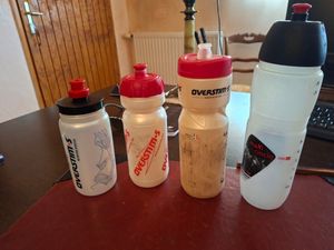 Vends 4 bidons - 1