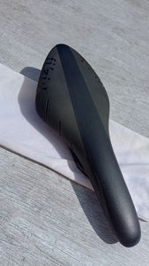 Selle FI'ZI:K arione carbone - 1