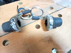 Grip Shift SRT800 - 1