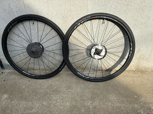 Paire de roues route/gravel SHIMANO RS alu 700 - 1
