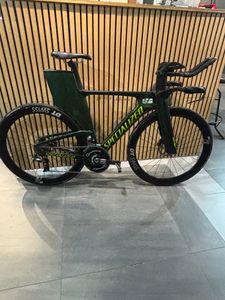 Vélo de tri shiv - 1
