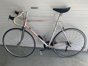 VELO DE COURSE PEUGEOT VINTAGE - 1