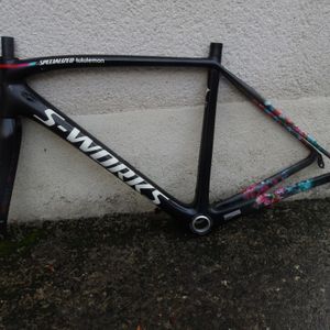 CADRE SPECIALIZED S-WORKS LULULEMON - 1