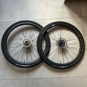 Roue Cadex AR 35 - 1