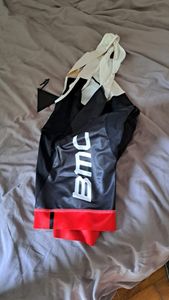 Vends tenue BMC taille L - 1
