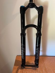 FOURCHE FOX 160 mm - 1