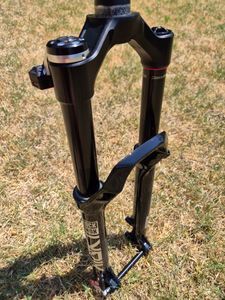 Fourche VTT ROCKSHOX Lyrik Ultimate Flight Attenda... - 1