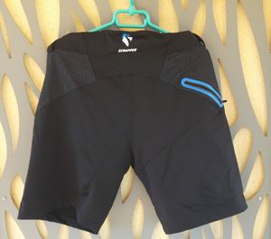 Short SCRAPPER - 1