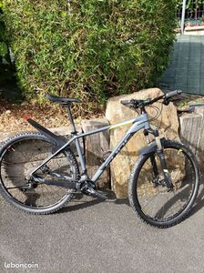 VTT cube taille L - 1