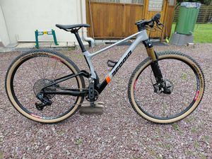 BERRIA MAKO pro GX AXS - 1