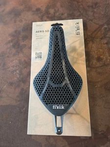 selle imprimée en 3D adaptative Fizik Aeris SD R3 ... - 1