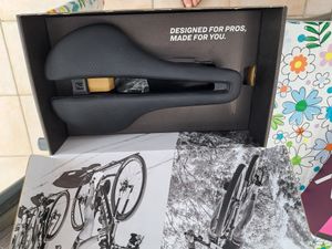 VENDS SELLE BONTRAGER AEOLUS PRO 155  - 1