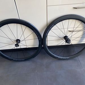 Paire de roues SHIMANO Dura-Ace C50 neuves - 1