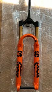 Fourche Fox 36 150mm Live valve  - 1