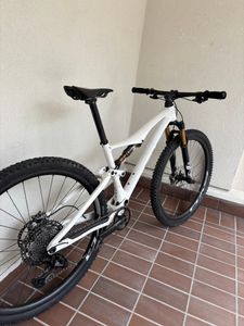 BH LYNX RACE 9.9 - 1
